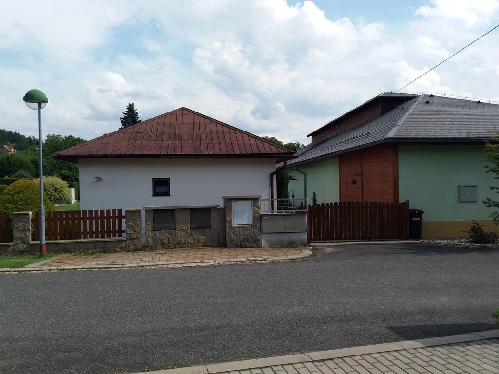 Rekreacni Domek Novy Bor Exterior photo
